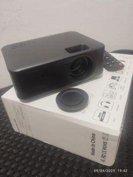 Projetor Portátil A30 Full HD Filme 4K 