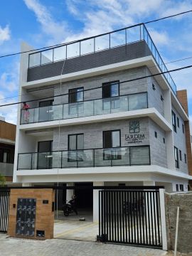 Apartamentos de 2 e 3 quartos no Altiplano, prédio c/ elevador e área de lazer.