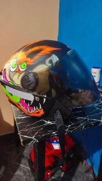 Capacete de Moto Pro Tork aberto