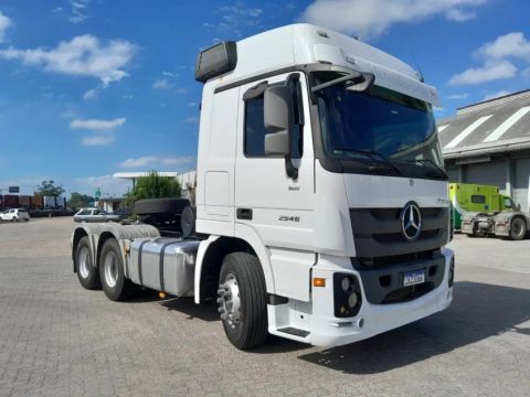 Mercedes-Benz Actros 2546 LS 6x2 | Selectrucks.
