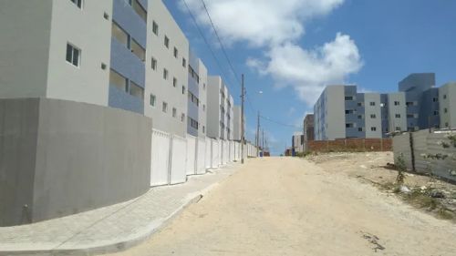 Lotes/ parcelados em 40 meses 