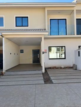 Casa nova no condominio Parintins