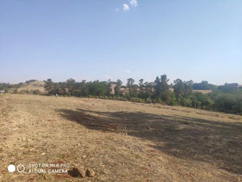 Terreno 1.000 m²