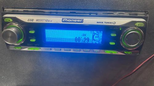 Pioneer DEH-6780 falha no display 