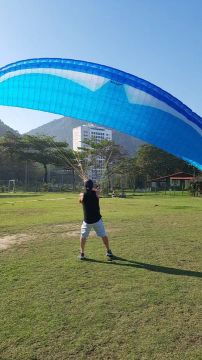PARAPENTE ELLUS 2 USADO (APENAS 1 VÔO) COM SELETE, MACACAO DE VÔO E PARAQUEDAS RESERVA 