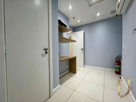 Sala Comercial com vaga de garagem em Icarai