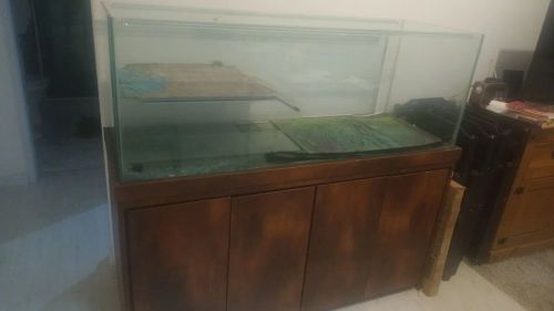 Aquário 1,40x50x50 e outro com 50x35x25