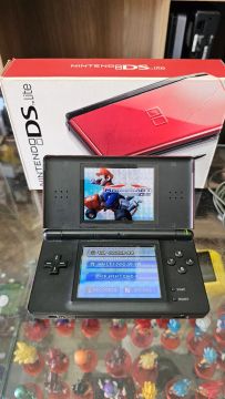 Nintendo ds com 90 jogos 