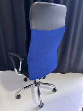 Cadeira de Escritório Giratória Azul