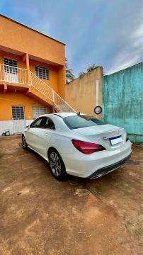 Mercedes CLA 200 