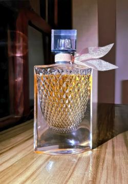 Raríssimo La Vie est Belle L'Éclat L'Eau de Toilette 50ml - Lancôme Perfume Feminino