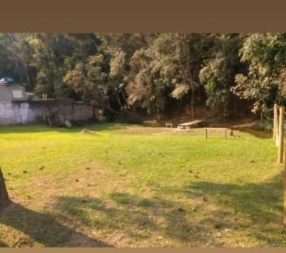 Imóvel para venda tem 1000 metros quadrados em Paiol do Meio - São Lourenço da Serra - SP