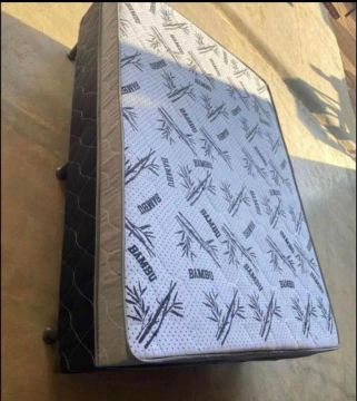 Cama Box de casal com colchão conjugado 