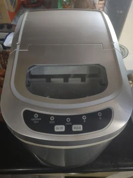 Máquina de gelo portátil