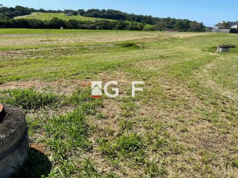 Terreno a venda no Condomínio Residencial Haras Patente em Jaguariúna