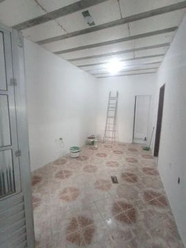 Alugando Casa 3/4 