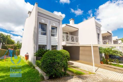 Super Promoção 1.4M por apenas R$ 1.295.000,00. - Casa com 3 quartos à venda de 198 m² - V