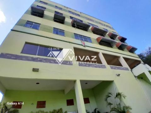 Excelente Apartamento Amplo com 02 Quartos Garagem Elevador e Salão de Festas