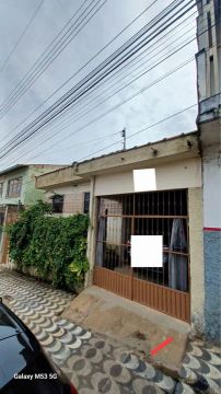 Oportunidade Casa com 2 moradas na Almirante Barroso