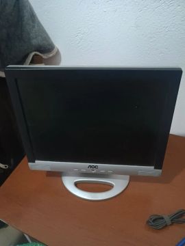 Vendo Monitor de 15 polegadas 