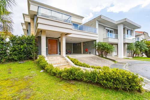 Casa em Condomínio de 4 quartos no bairro São Braz