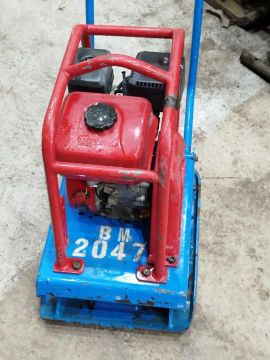 Placa Compactadora / Vibratória Gasolina 