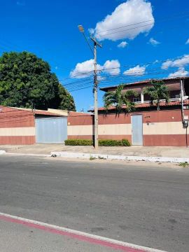 Excelente Casa Comercial - Bairro Parque Piaui - 600 m²