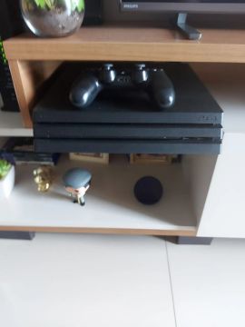 Playstation 4 Pró  