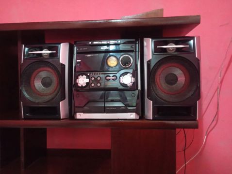 Vende- se  som.