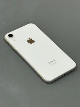 Iphone XR 128gb Branco - Detalhe no vibra - R$1290,00 ou em até 12x no cartão 