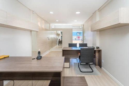 Loja em Novo Mundo - Curitiba - PR, com 31m².