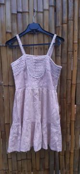 Vestido com detalhe renda Antix
