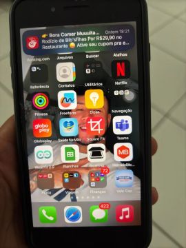 Vendo iPhone 8 Plus 256gb semi novo 