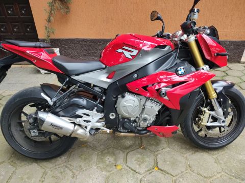 BMW S1000R - parcelo cartão 