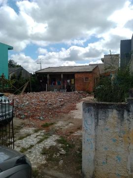 Casa em fazenda rio grande 