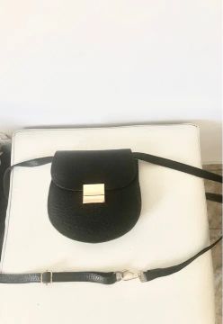 Bolsa de Ombro Feminina Preta seminova
