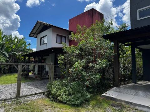 Casa Canto da Amizade - Lagoa da Conceição - Florianópolis