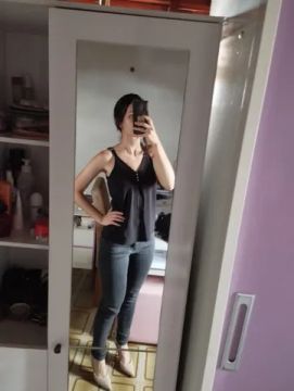 Blusa preta de alça 