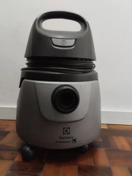 Aspirador de pó 1400w 18L