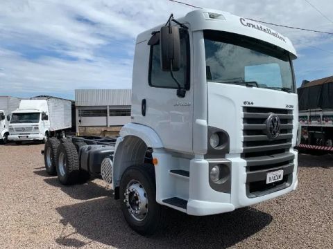 Vw 31260 Const 6x4 ano 2011 490.000 Km R$ 300.000,00 av