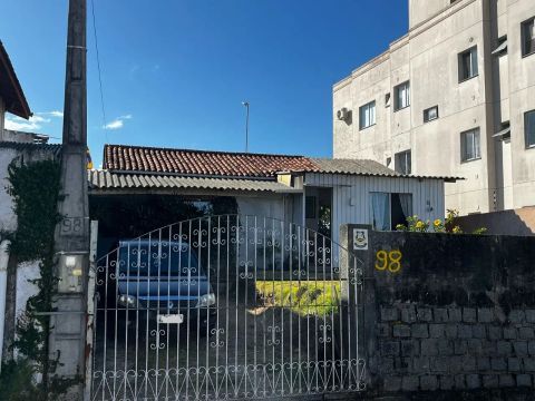 Terreno com 276m² no bairro Bom Viver em Biguaçu