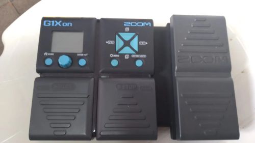 Pedal Zoom G1Xon 200M + Fonte