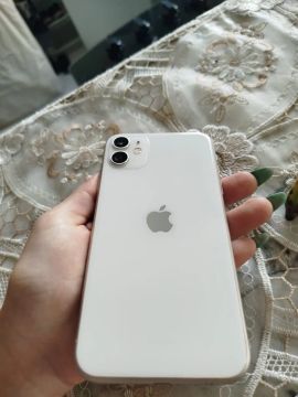 iPhone 11 branco 64gb