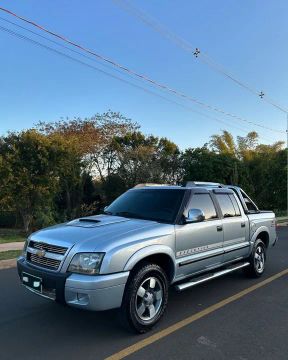 S10 Executive 2011 - em perfeito estado 