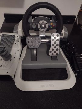 Volante Xbox 360 - Original Microsoft com force feedback - Usado