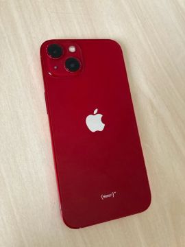 iPhone 13 única dona 256 gigas 