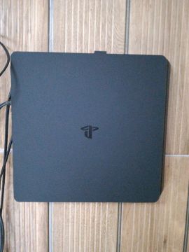 Playstation 4 Slim