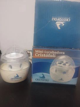 Mini incubadora cristofoli