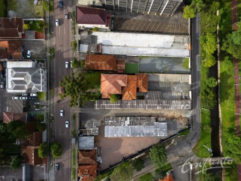 Terreno Centro Cívico - Rua Mateus Leme
