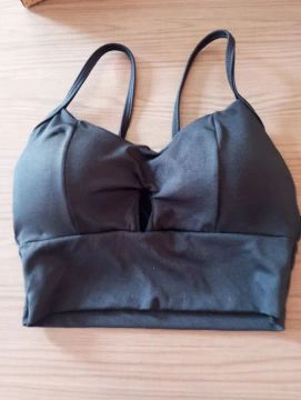 Blusa top com bojo